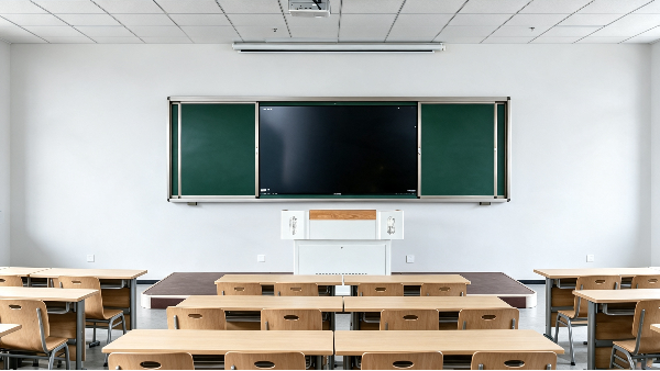 预算有限、审批严格——学校采购教学黑板，如何避免“卡在流程上”？